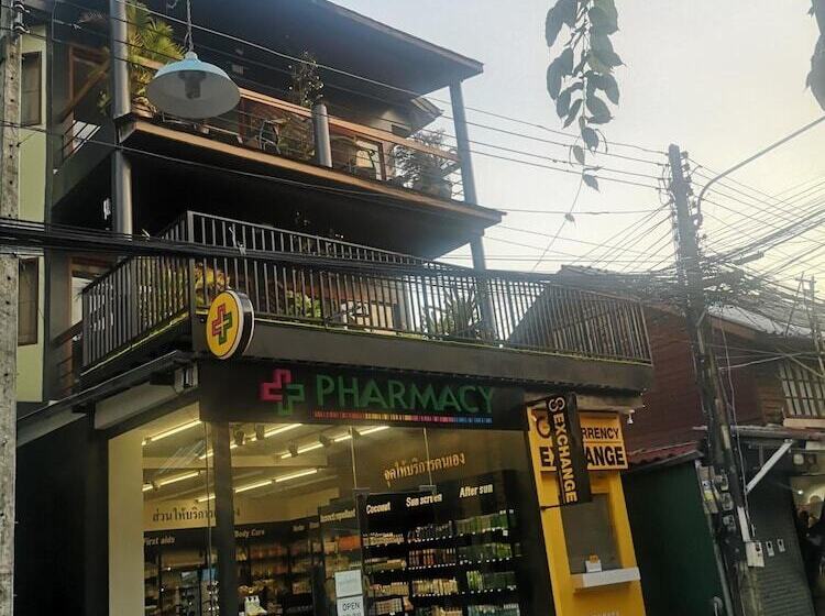 ホテル Greenhouse Samui Apartments