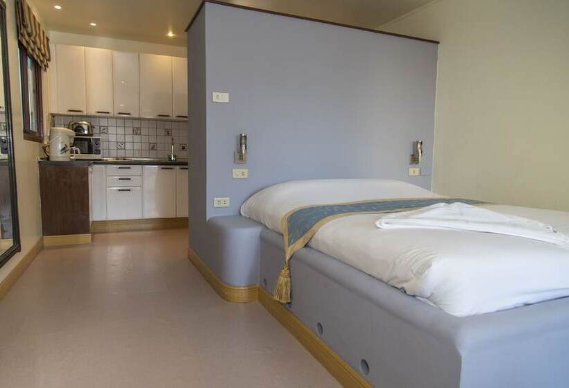 ホテル Greenhouse Samui Apartments