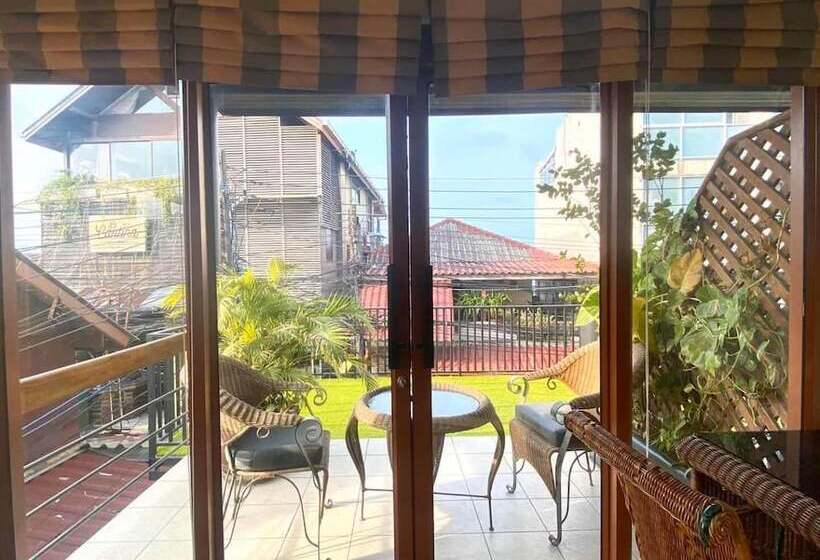 ホテル Greenhouse Samui Apartments