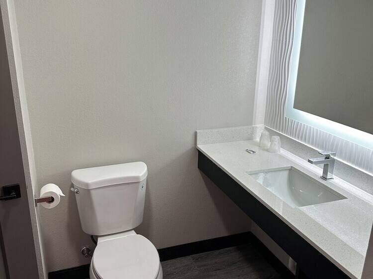 Отель Imperial Suites