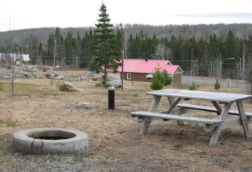 Hotelli Parc Du Mont Citadelle