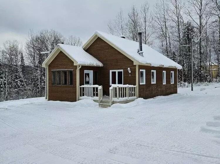 Hotelli Parc Du Mont Citadelle