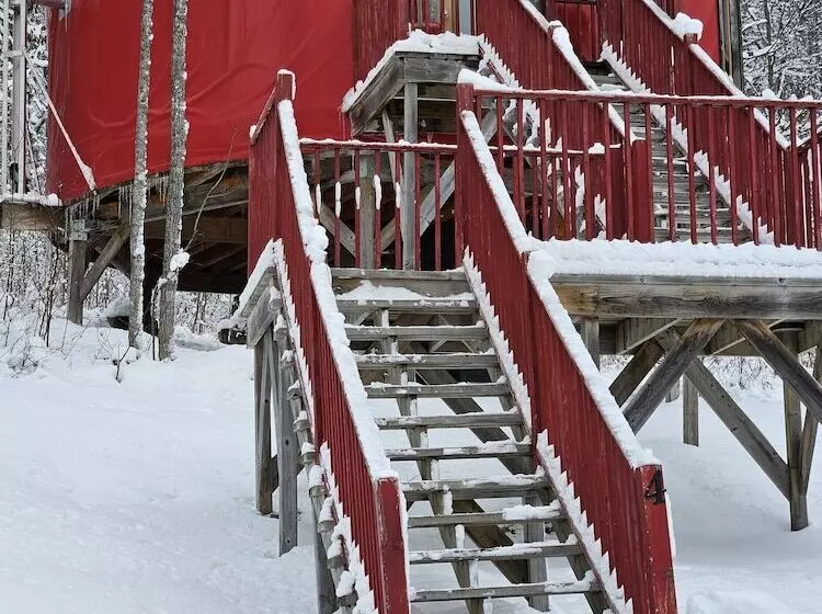 Hotelli Parc Du Mont Citadelle