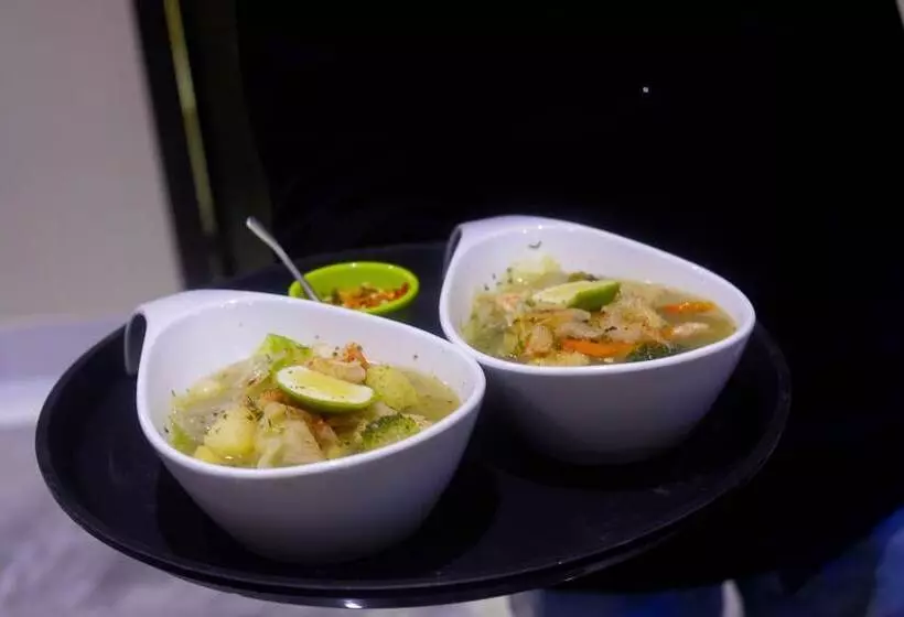 هتل Piarco Palace