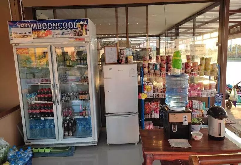 Hotelli Pueng Luang Resort