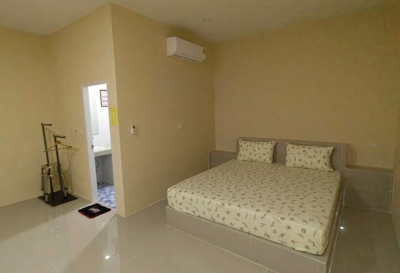 בית מלון כפרי Pueng Luang Resort