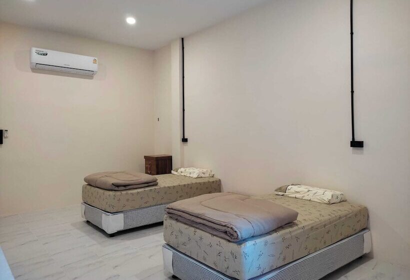 בית מלון כפרי Pueng Luang Resort