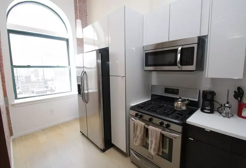 هتل Renaissance Properties   728 Market Street