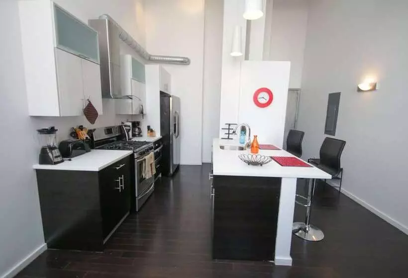 هتل Renaissance Properties   728 Market Street