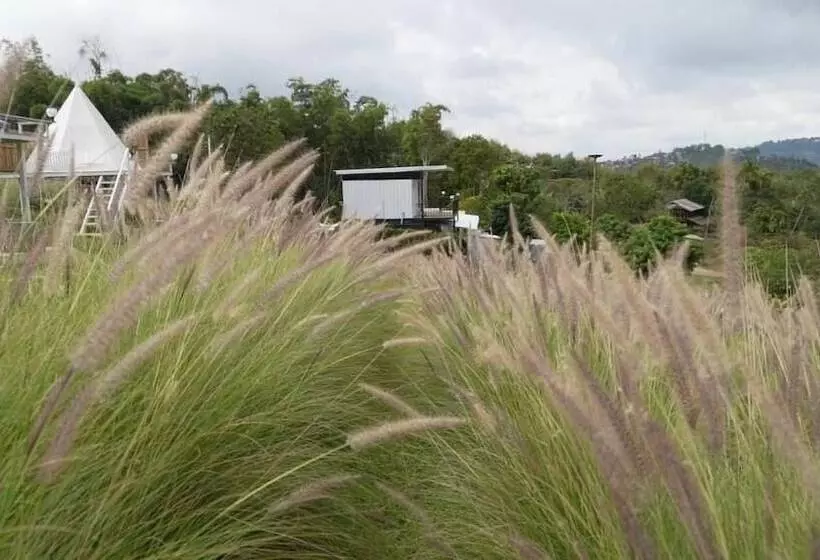 Hotelli Yellowstone Cheewa View Khao Kho