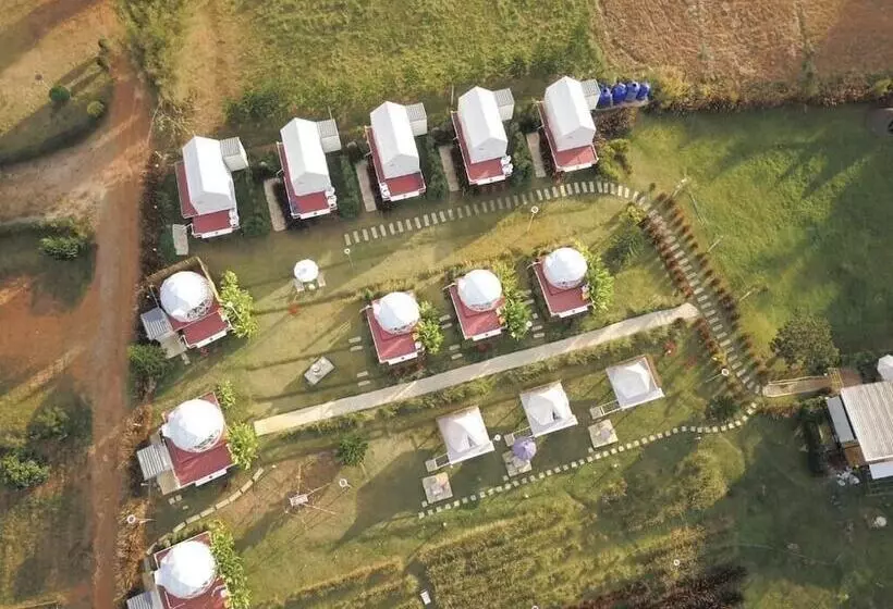 Hotelli Yellowstone Cheewa View Khao Kho