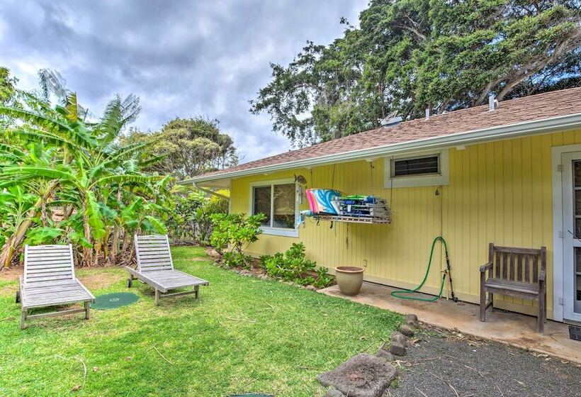 Melemele Kapa A Cottage: 1 Block To Beach!
