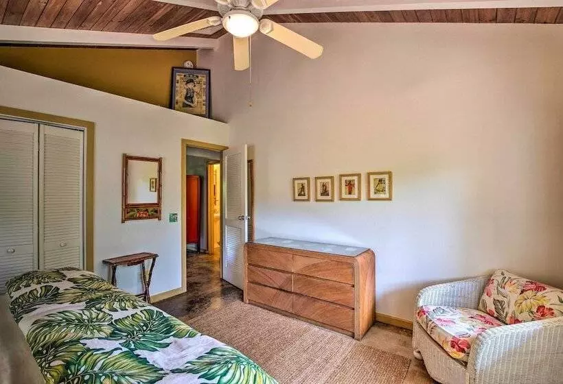 Melemele  Kapa A Cottage: 1 Block To Beach!