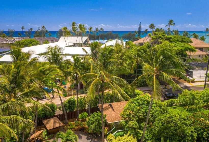 Melemele Kapa A Cottage: 1 Block To Beach!