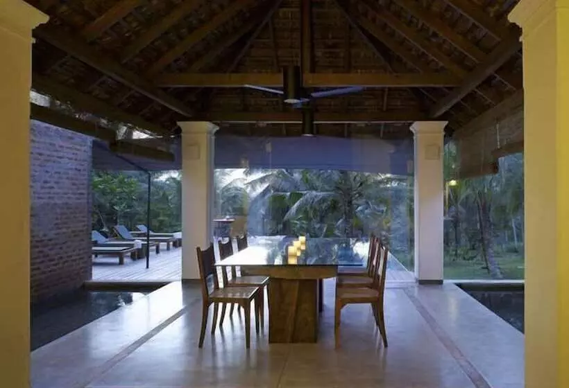 ペンション Comilla Bungalow