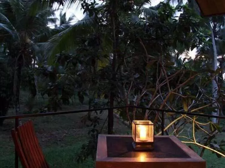 ペンション Comilla Bungalow