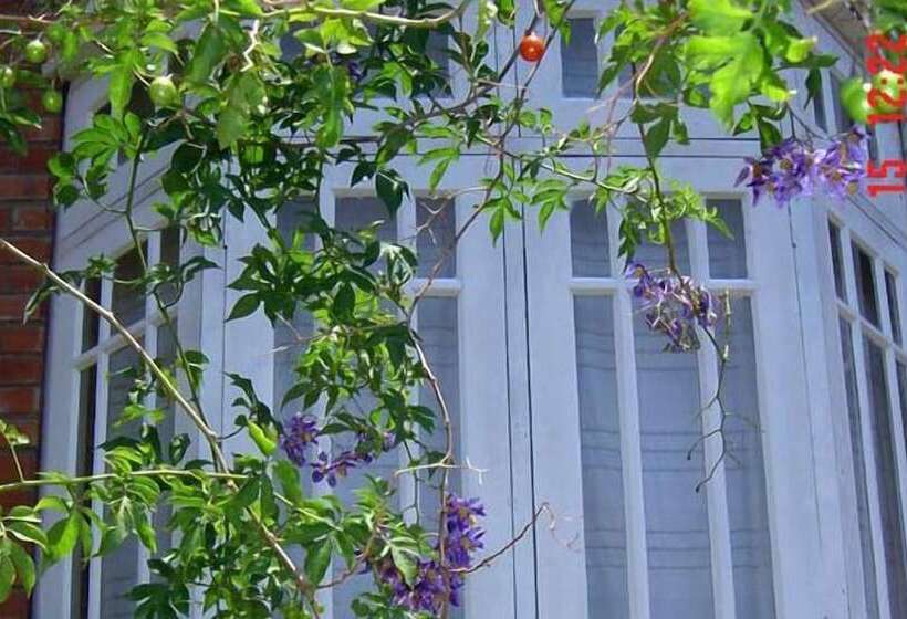 ペンション Sandalwood