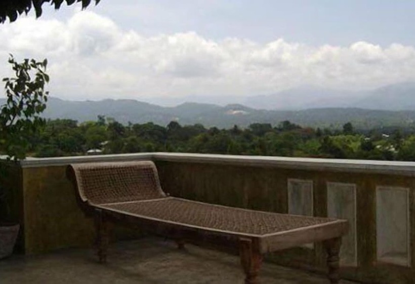 ペンション Sandalwood