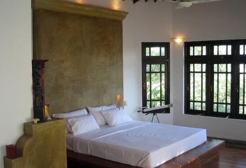 ペンション Sandalwood