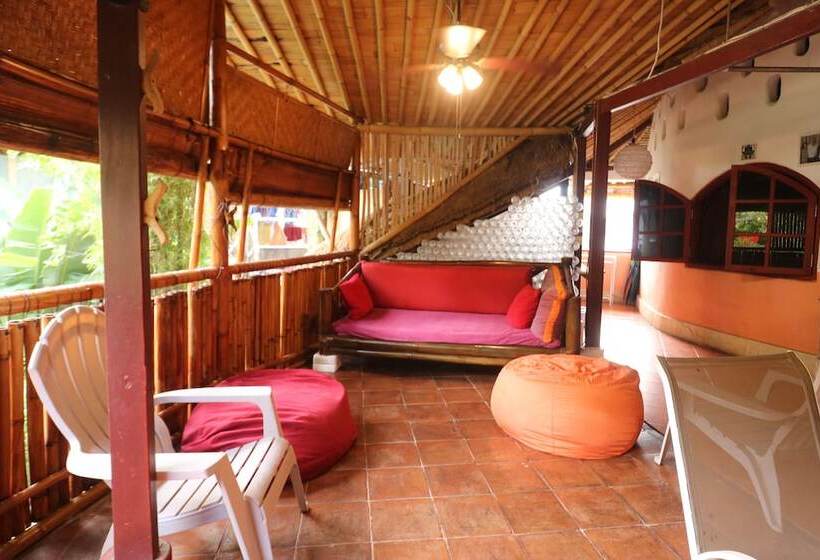 פנסיון Serenity Eco Guesthouse And Yoga