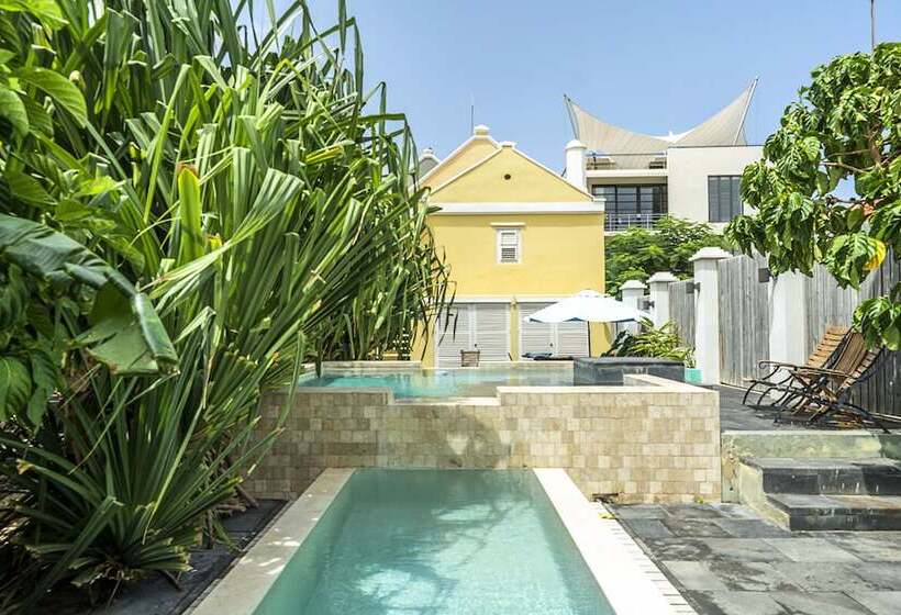 Pietermaai Caribbean Vibes