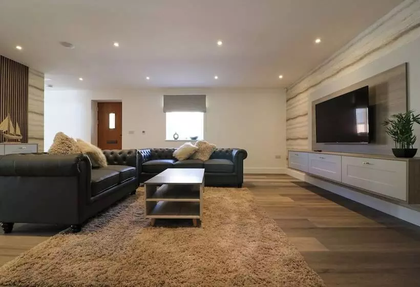 レジデンス Northumberland Luxury Stays   The Newland