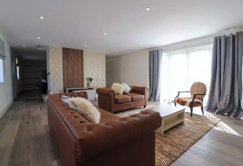 レジデンス Northumberland Luxury Stays   The Newland