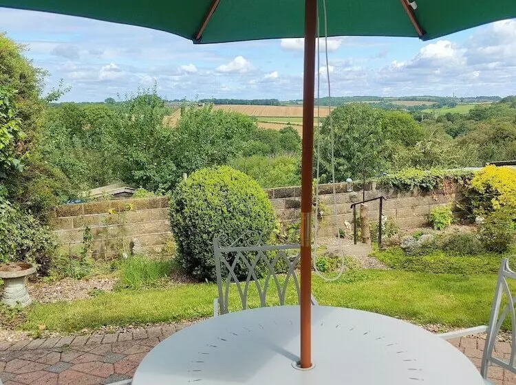 Residenssi Split Level Bungalow   Sleeps4   Close To Walks