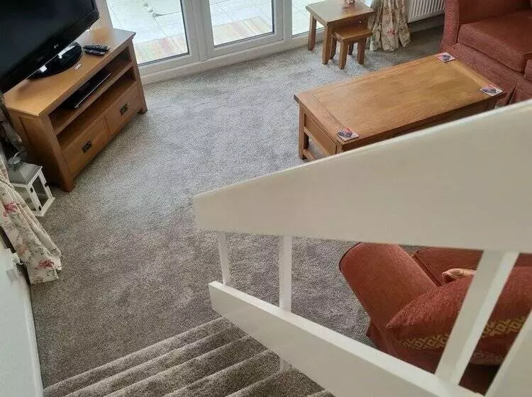 Residenssi Split Level Bungalow   Sleeps4   Close To Walks