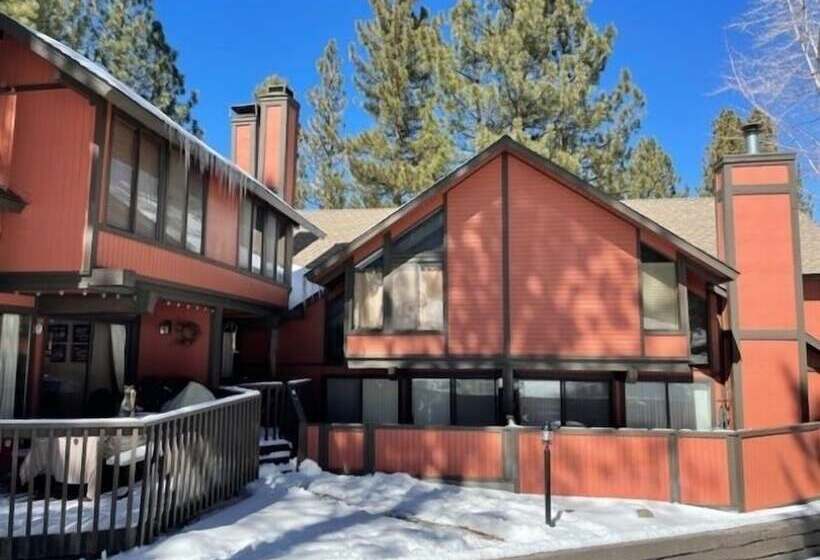 Ski In Ski Out Summit Townhouse