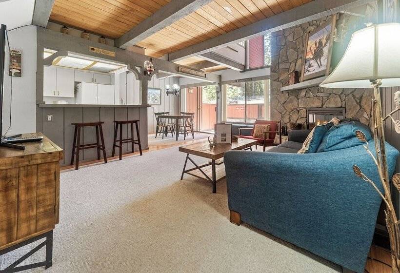 Ski In Ski Out Summit Townhouse