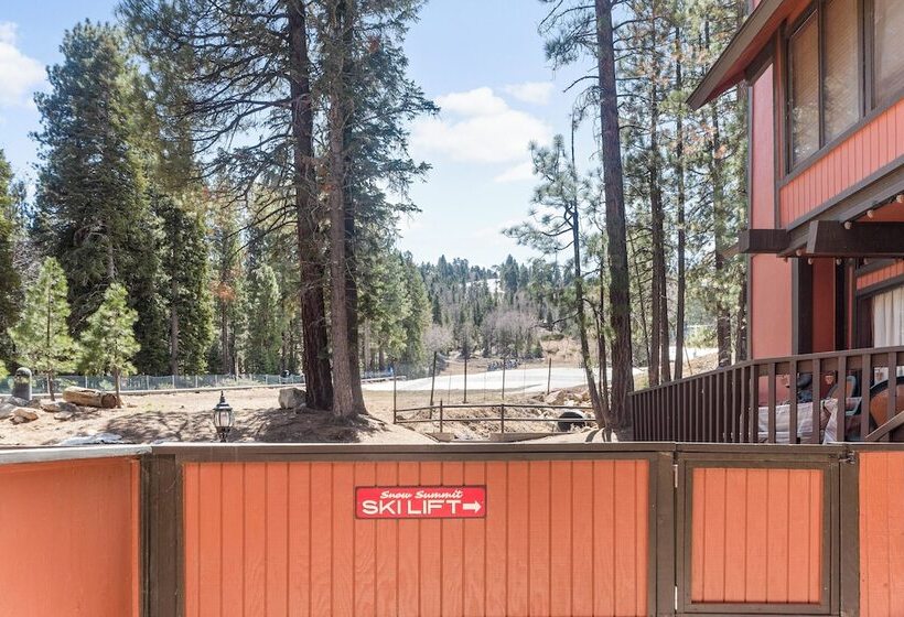 Ski In Ski Out Summit Townhouse