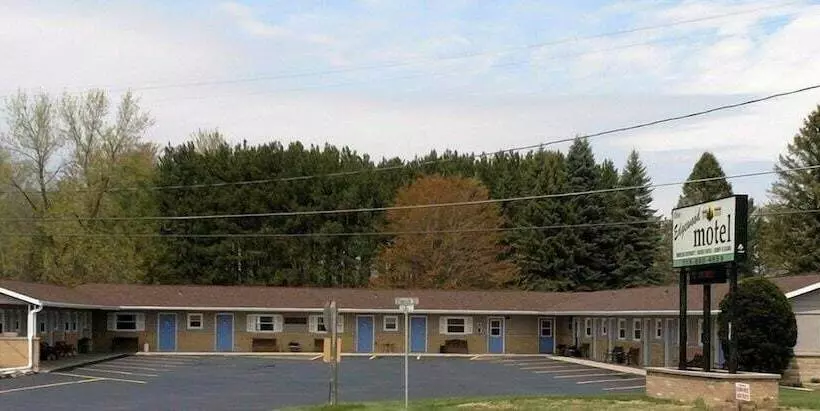 The Edgewood Motel