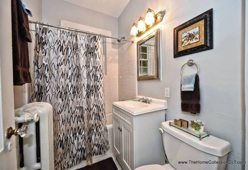 The Home Collection Hawthorne Lane