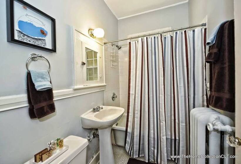 The Home Collection Hawthorne Lane