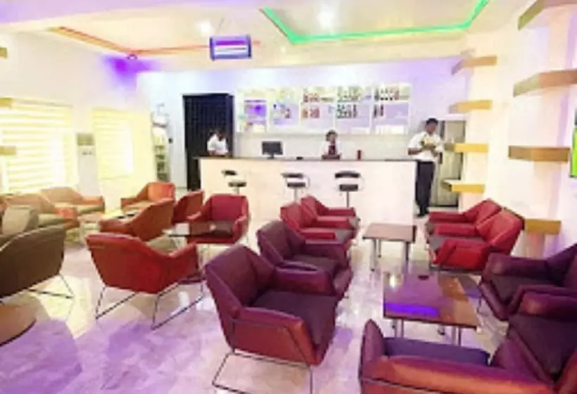 Time Oak Hotel And Suites Royale