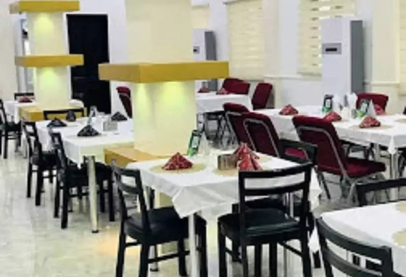Time Oak Hotel And Suites Royale