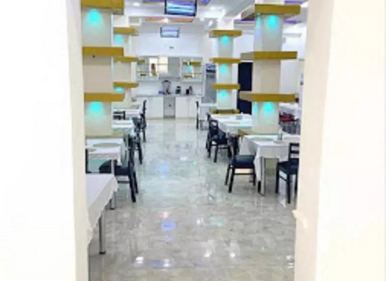 Time Oak Hotel And Suites Royale