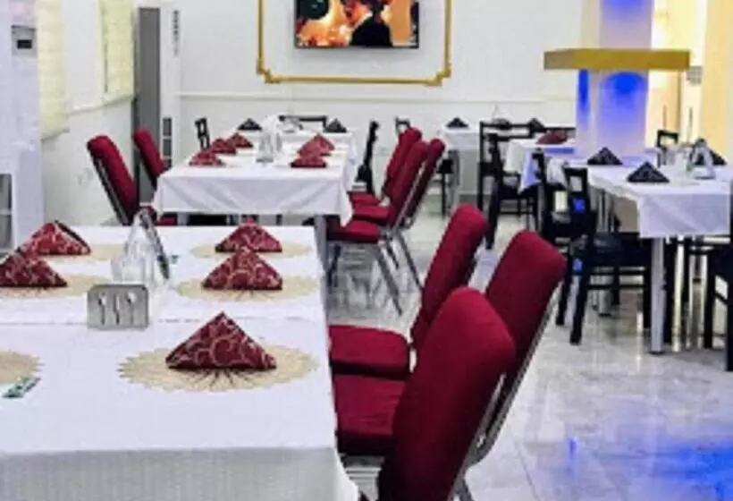 Time Oak Hotel And Suites Royale
