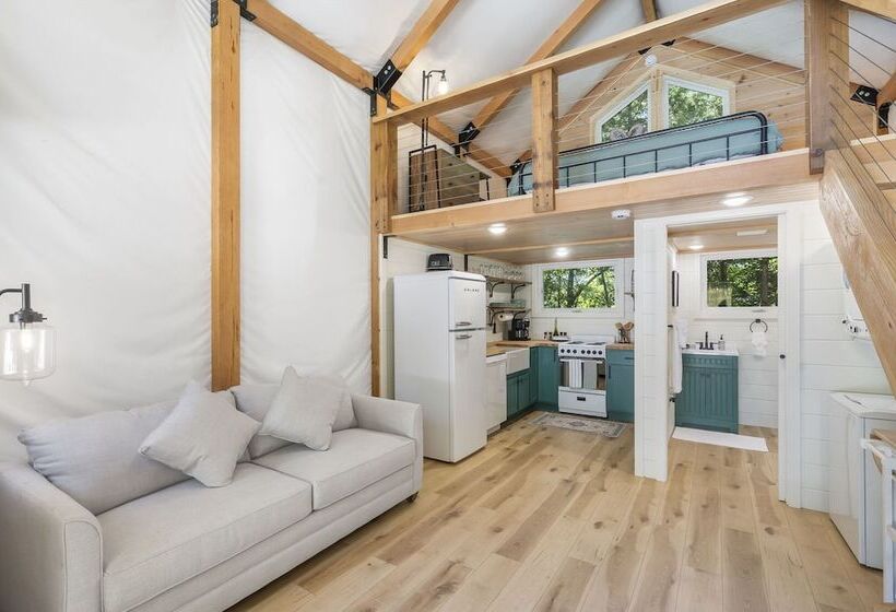 Tree Farm Duo   Best Of The Ozarks!