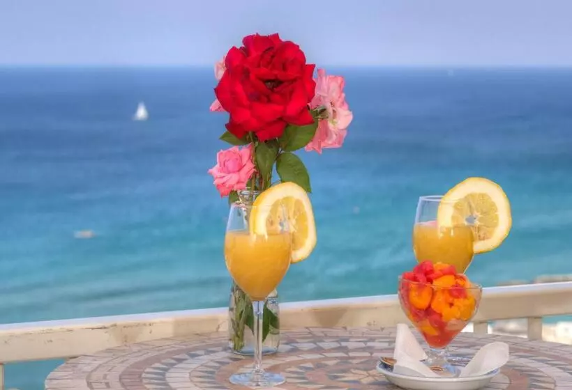 Room In B&b   Ischia Forio With A Breathtaking View, Above The Poseidon Gardens, 3 People