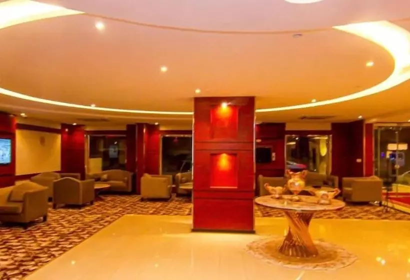 Hotelli Al Muteb Suites Al Tawon