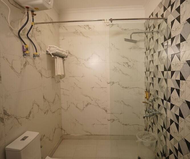 Отель Alpine Musk