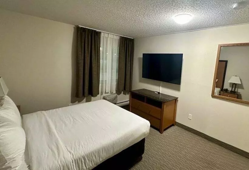 Hotelli Anavada Inn & Suites Grande Prairie