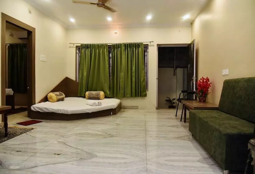 Hotelli Bluebells Varanasi