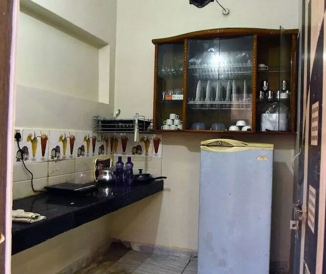 Hotelli Bluebells Varanasi