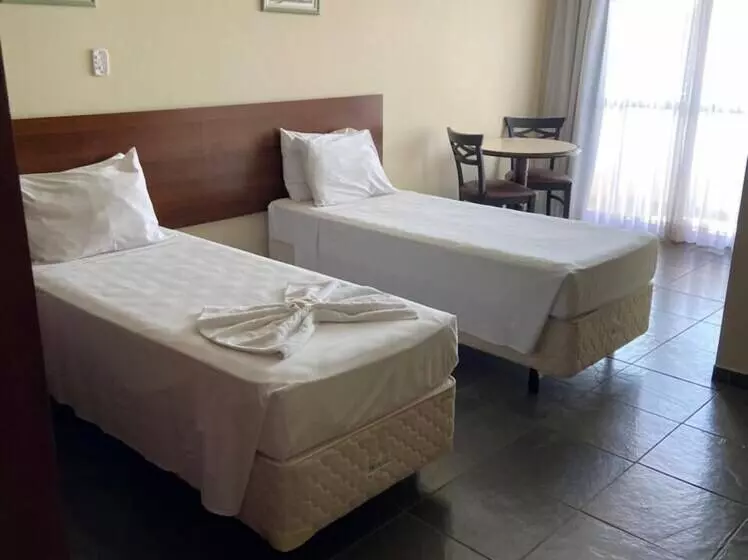 ホテル Bravo Suites