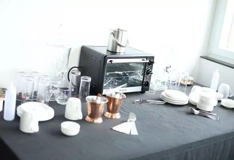 Hotelli Chakrata Inn Resort