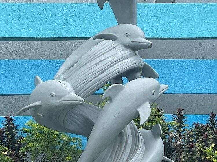 هتل Chaquacabana Resort & Beach Club