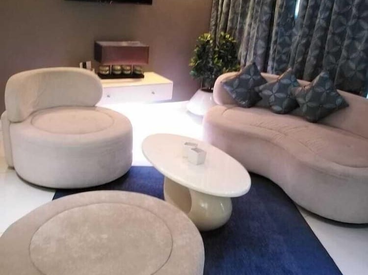 هتل Chaquacabana Resort & Beach Club